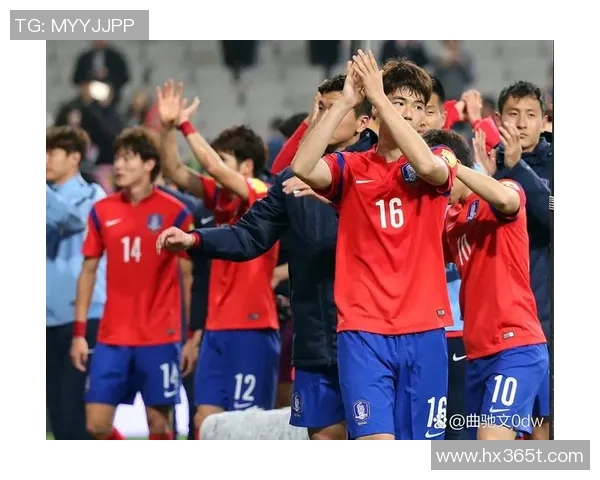 国足与韩国足球赛场上的激情合唱展现两国文化交融与体育精神