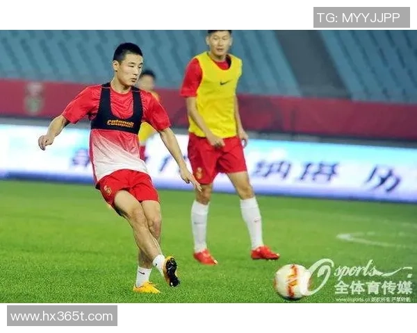 国足与突尼斯精彩对决录播回顾分析与亮点总结