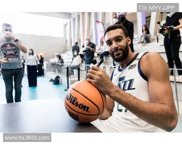 今天拜仁与奥芬巴赫的精彩对决谁能赢得胜利让我们拭目以待