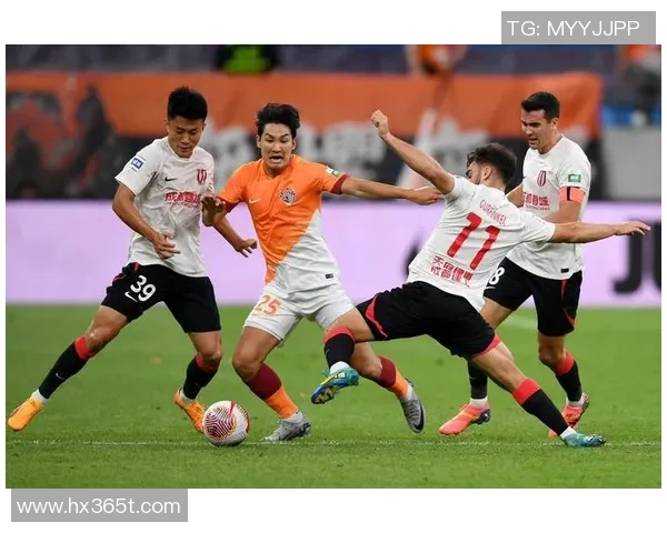 恒大与青岛海牛精彩对决录像回顾及赛后分析分享